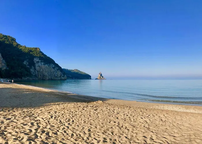 Sebastian\'S - Agios Gordios Beach